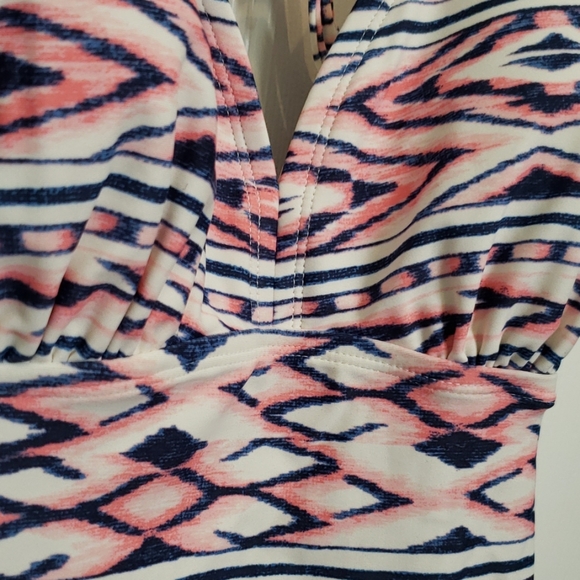 Maternity tankini top NWT - Picture 8 of 8